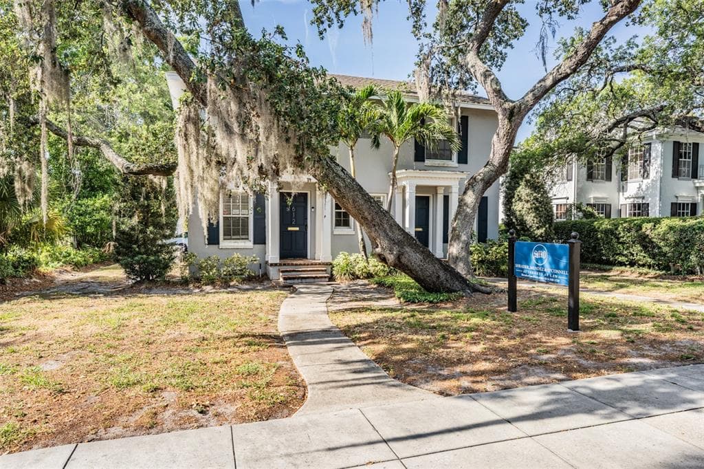 612 W BAY STREET TAMPA, FL 33606