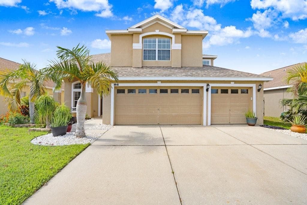 1841 MIRA LAGO CIR
