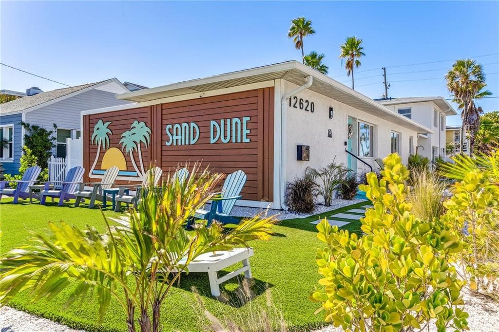 12620 GULF BOULEVARD TREASURE ISLAND, FL 33706