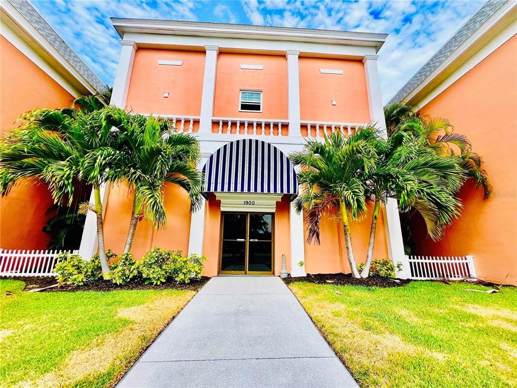1900 68TH STREET N UNIT 202