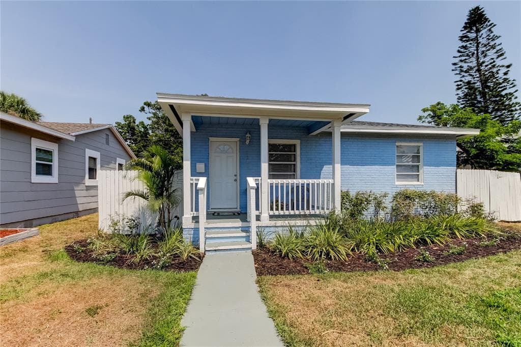 1316 30TH STREET S ST PETERSBURG, FL 33712