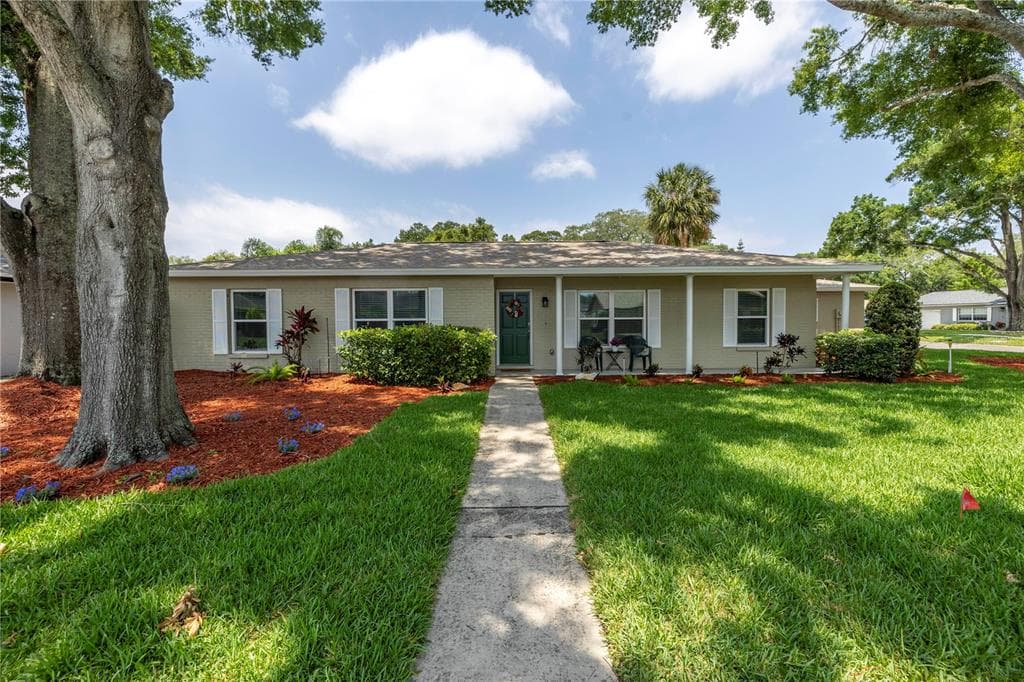 3706 THORNWOOD DRIVE