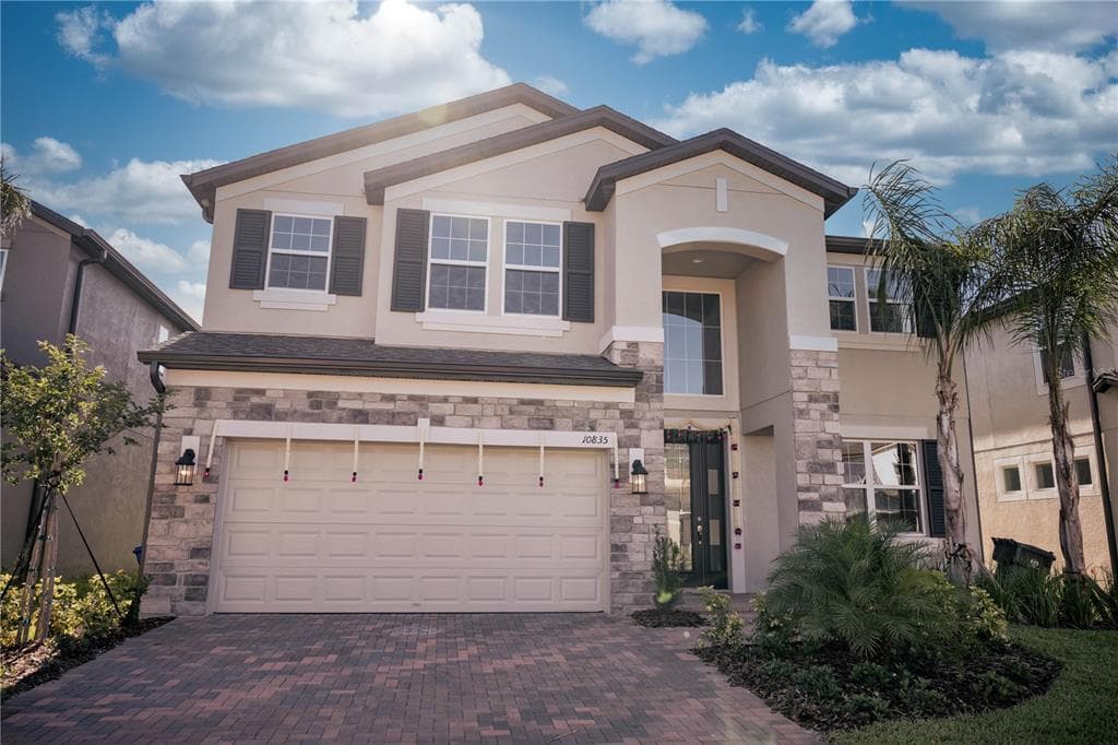 10835 SUNDRIFT DRIVE TAMPA, FL 33647