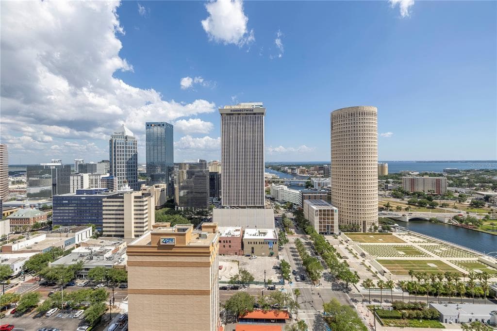 777 N ASHLEY DRIVE UNIT 2304 TAMPA, FL 33602
