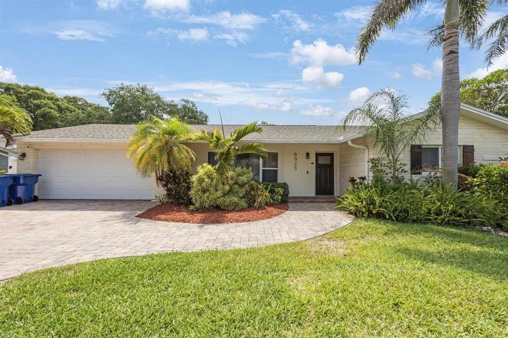 8925 124TH STREET SEMINOLE, FL 33772