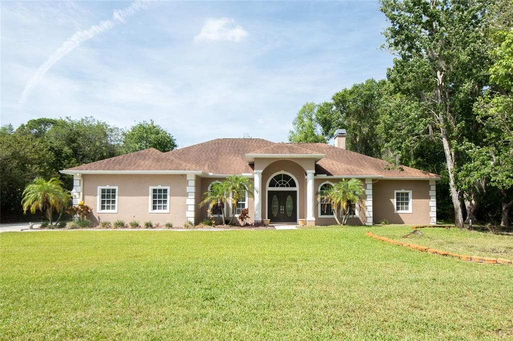 11026 LAKEVIEW DRIVE NEW PORT RICHEY, FL 34654