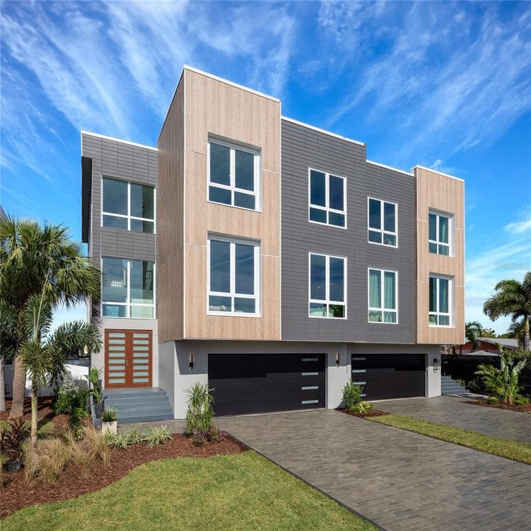 362 CAPRI BOULEVARD UNIT 1 TREASURE ISLAND, FL 33706