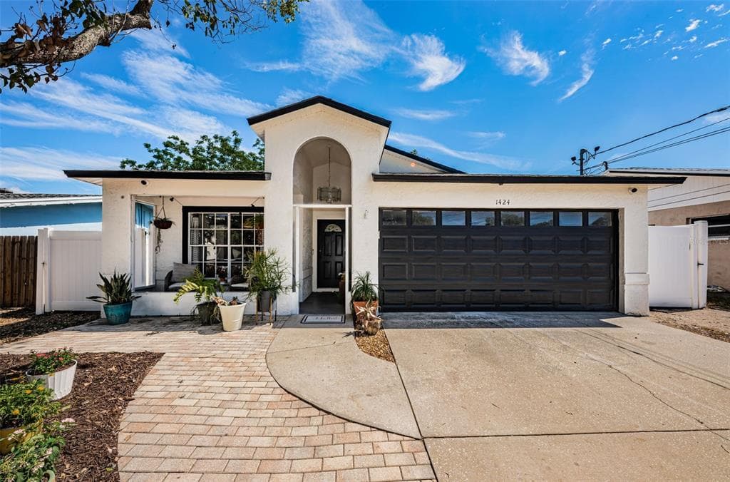 1424 WEGMANN DRIVE