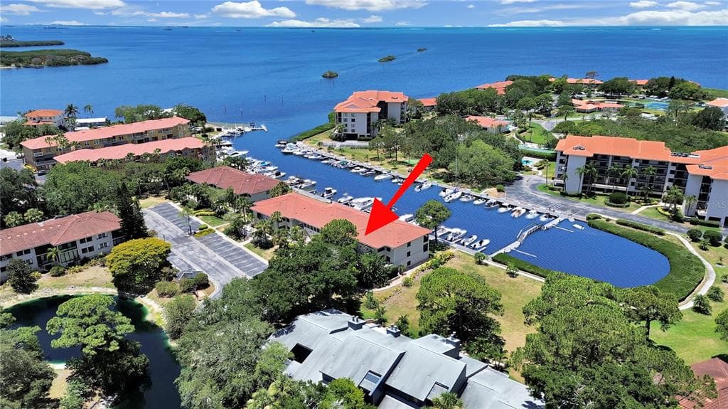 1802 MARINER DRIVE UNIT 30 TARPON SPRINGS, FL 34689