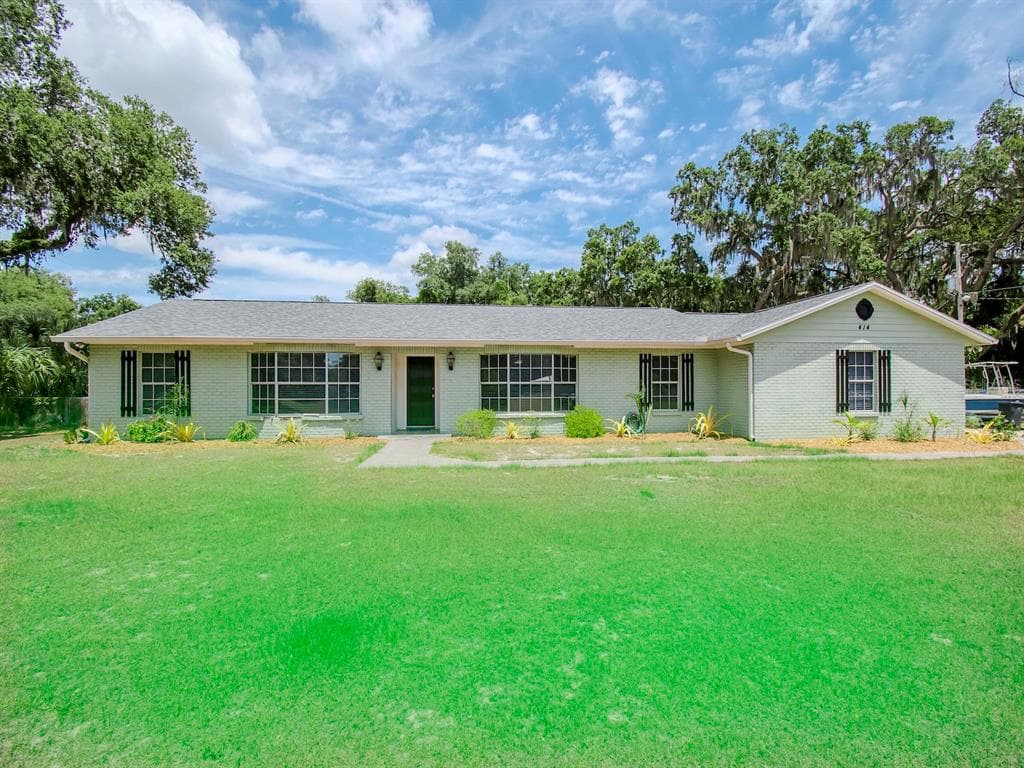 414 CHASTAIN ROAD SEFFNER, FL 33584