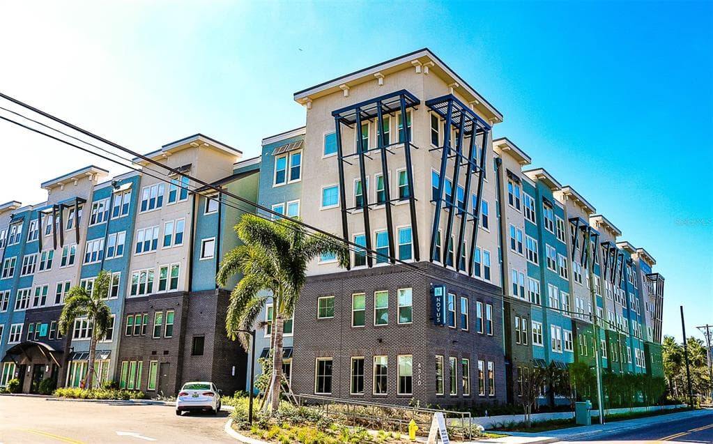 4310 W SPRUCE STREET UNIT 552 TAMPA, FL 33607