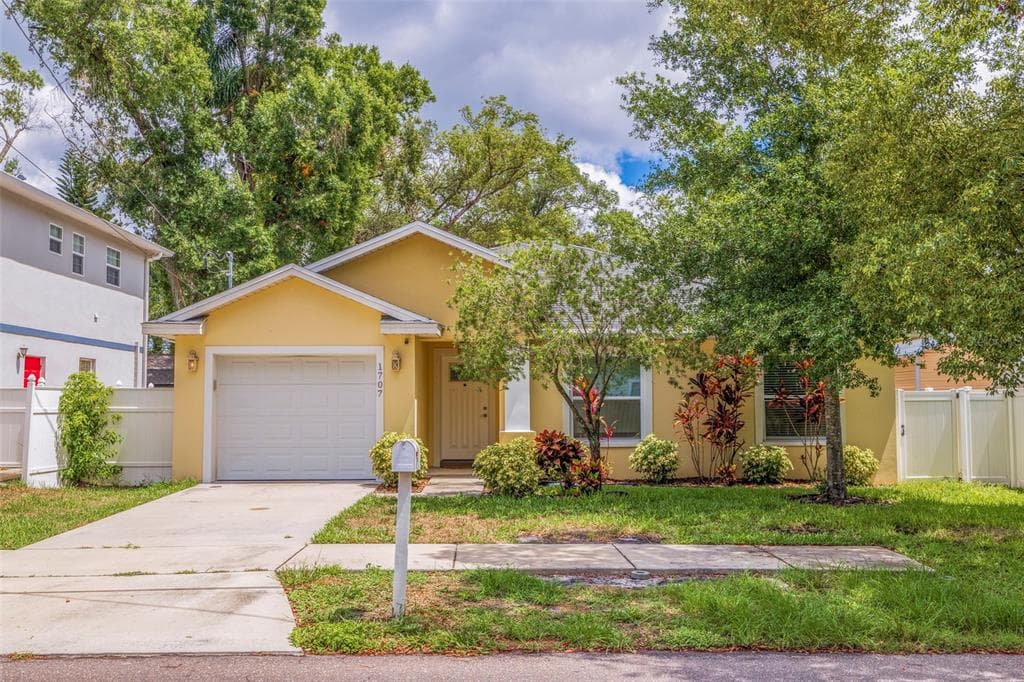 1707 W KIRBY STREET TAMPA, FL 33604