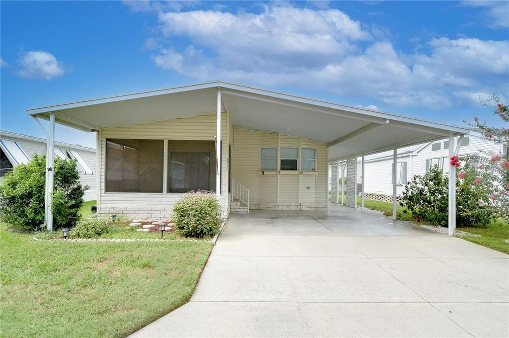 34125 ESTATES LANE