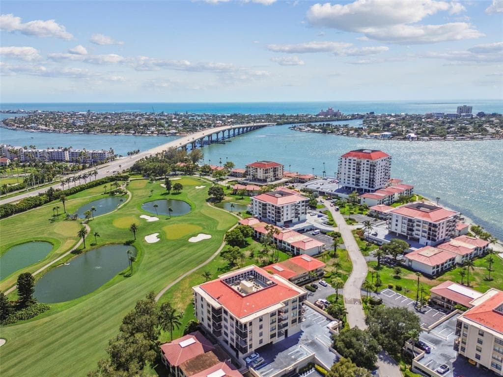 6180 SUN BOULEVARD UNIT 603 ST PETERSBURG, FL 33715