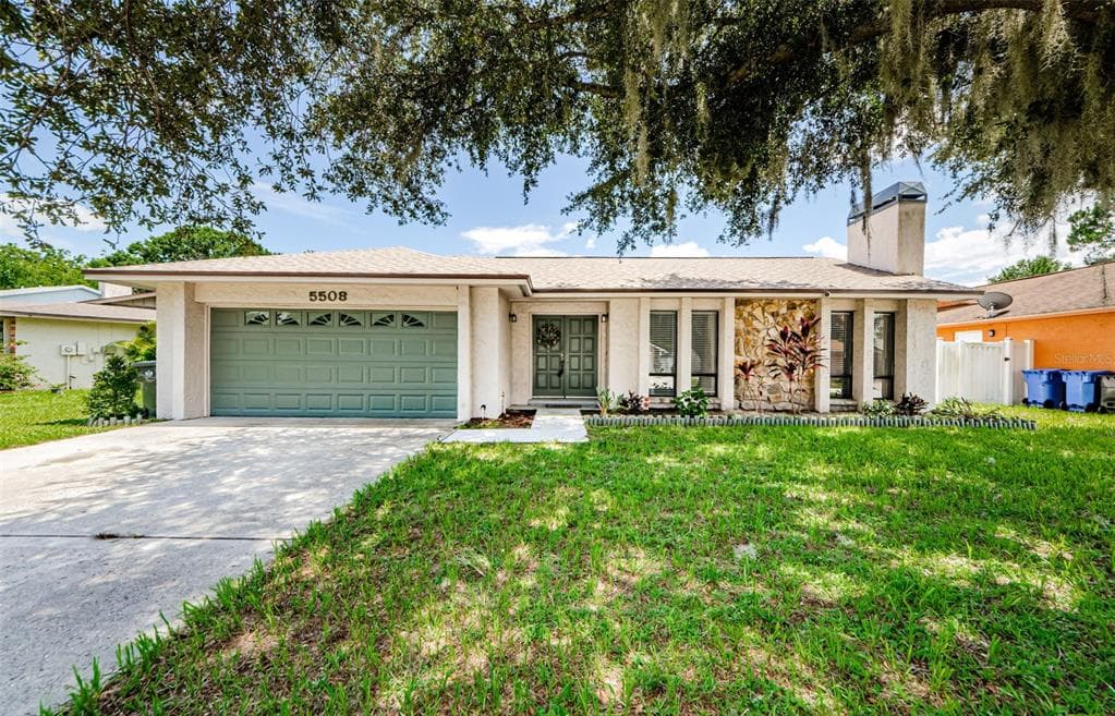 5508 RAVEN COURT TAMPA, FL 33625