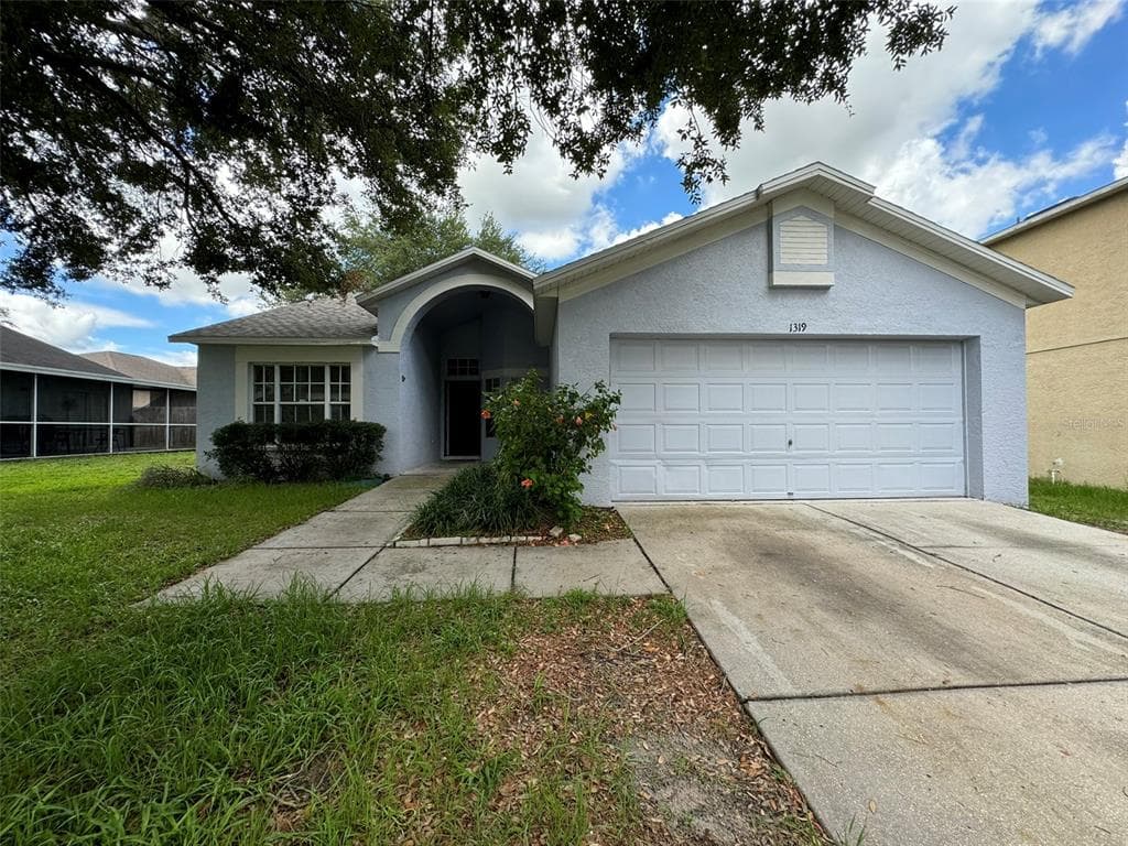1319 SUGAR MAPLE LANE