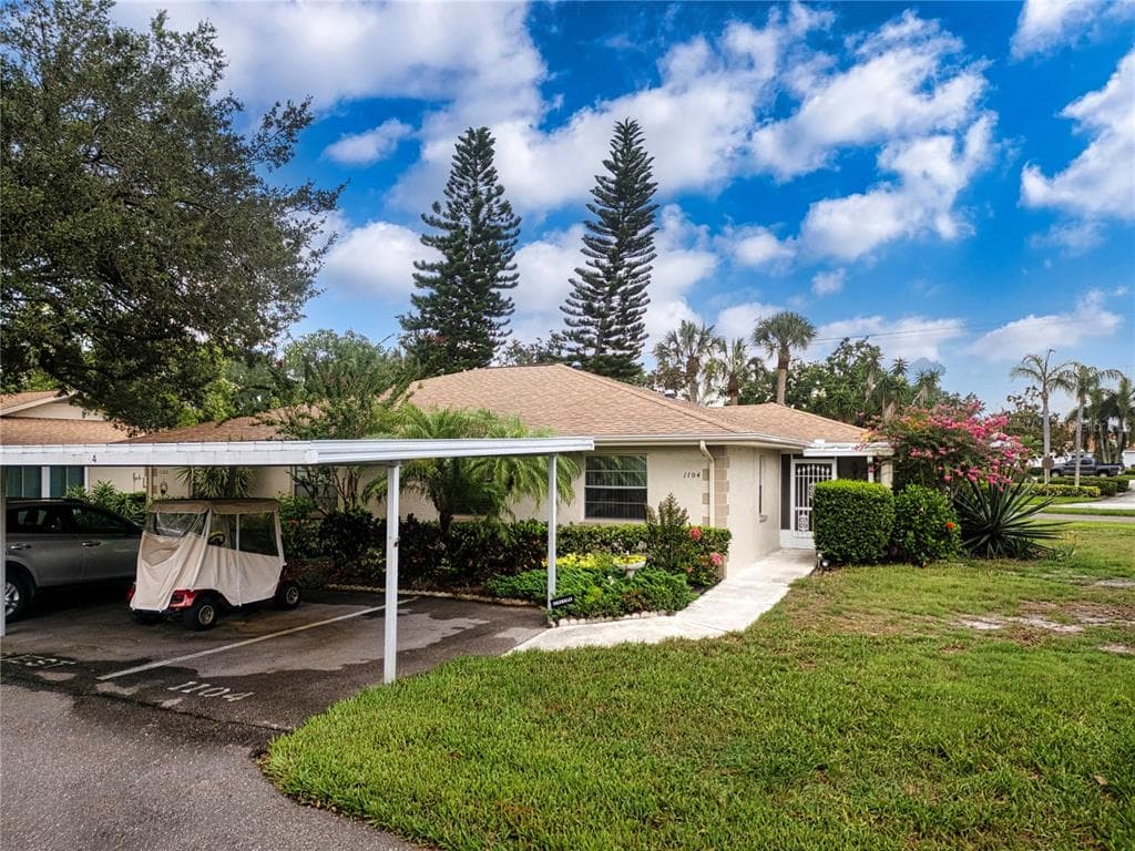 1104 HAILSHAM CIRCLE