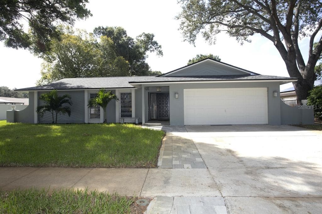 8120 NORWOOD ROAD SEMINOLE, FL 33777