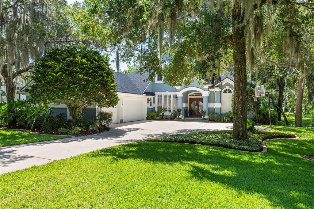 653 TREEHOUSE CIRCLE ST AUGUSTINE, FL 32095