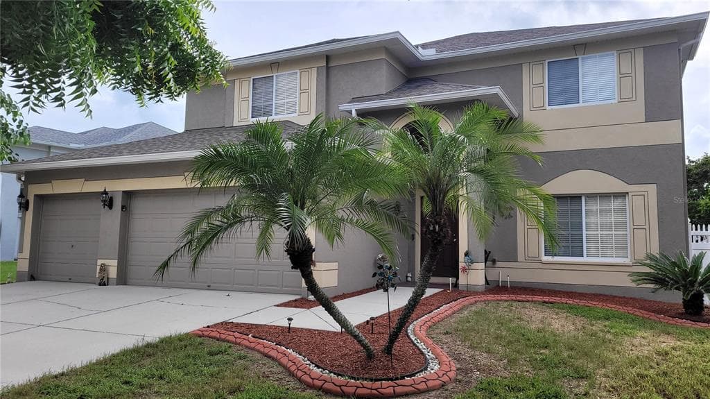 2820 PANKAW LANE VALRICO, FL 33596