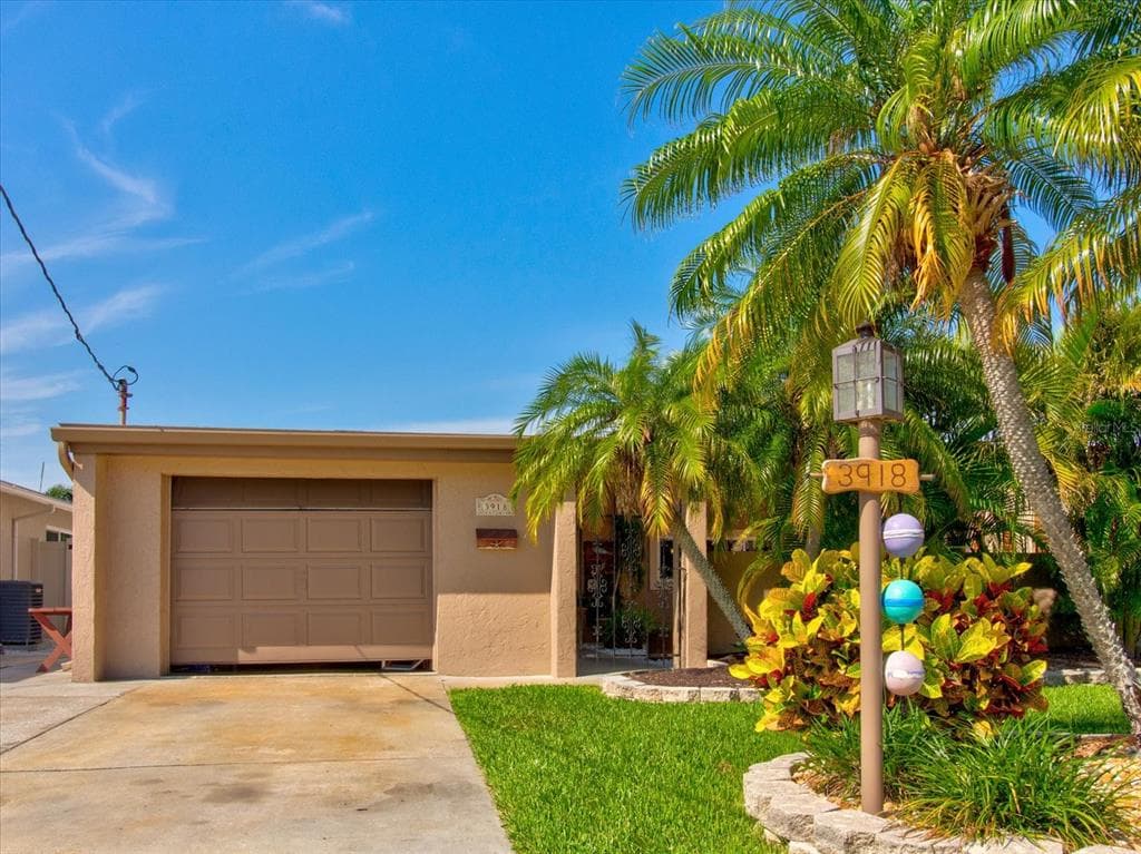 3918 FLORAMAR TERRACE