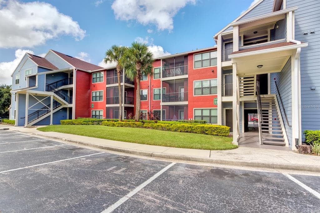 3534 TOBAGO LANE UNIT 108 TAMPA, FL 33614