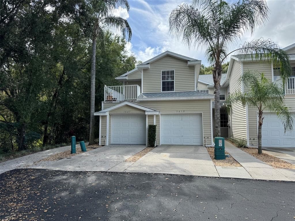 1619 HAMMOCKS AVENUE