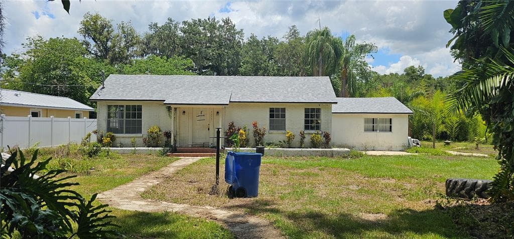 4375 LINDSEY LOOP DOVER, FL 33527