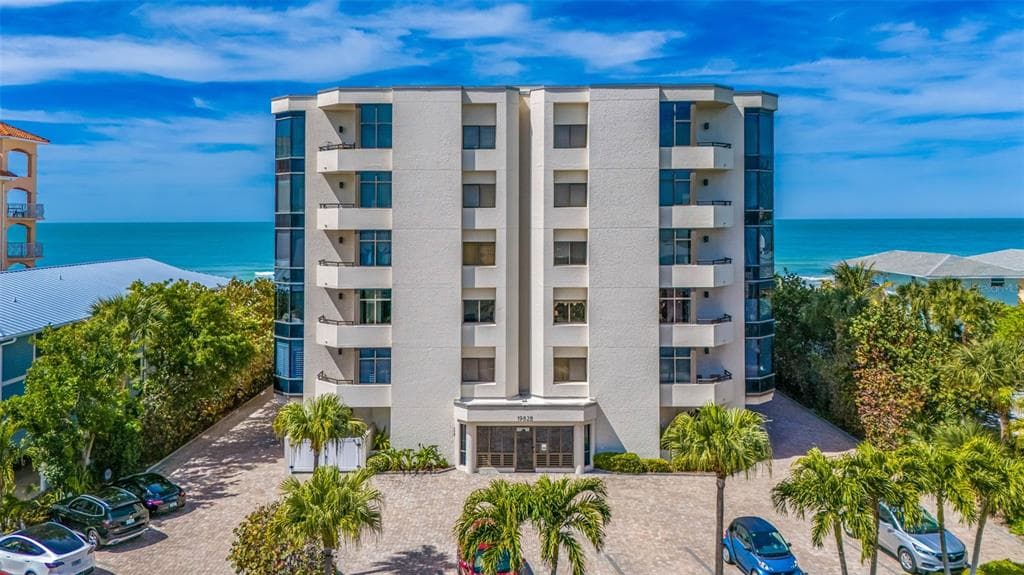 19828 GULF BOULEVARD UNIT 401 INDIAN SHORES, FL 33785