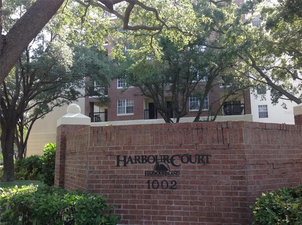1002 S HARBOUR ISLAND BOULEVARD UNIT 1105 TAMPA, FL 33602