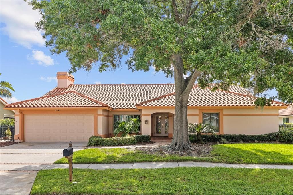 5809 CRUISER WAY TAMPA, FL 33615