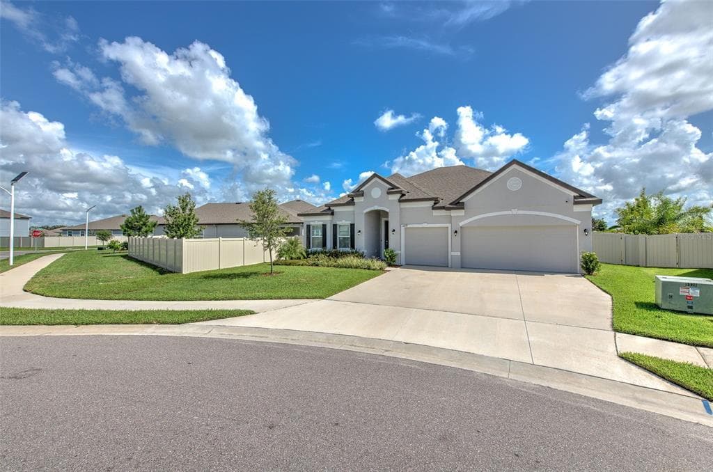 31291 KALE BROOKS COURT SAN ANTONIO, FL 33576