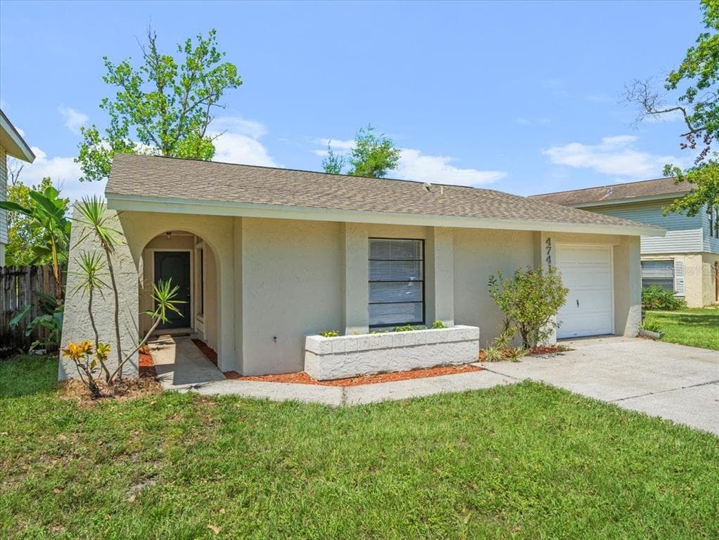 4741 GROVE POINT DRIVE TAMPA, FL 33624