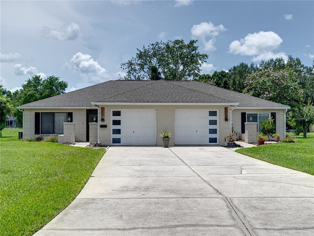 6403 LAURELWOOD DRIVE ZEPHYRHILLS, FL 33542