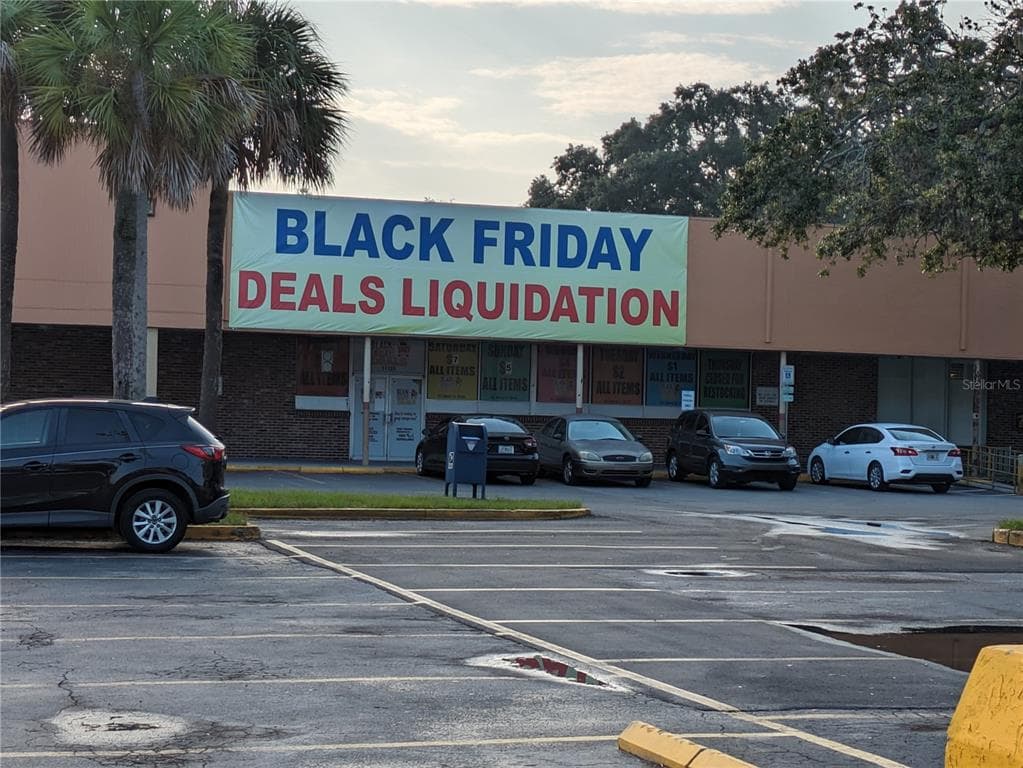 11120 S 41 HIGHWAY GIBSONTON, FL 33534
