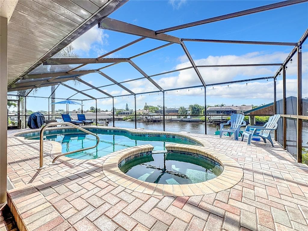 831 GOLF ISLAND DRIVE