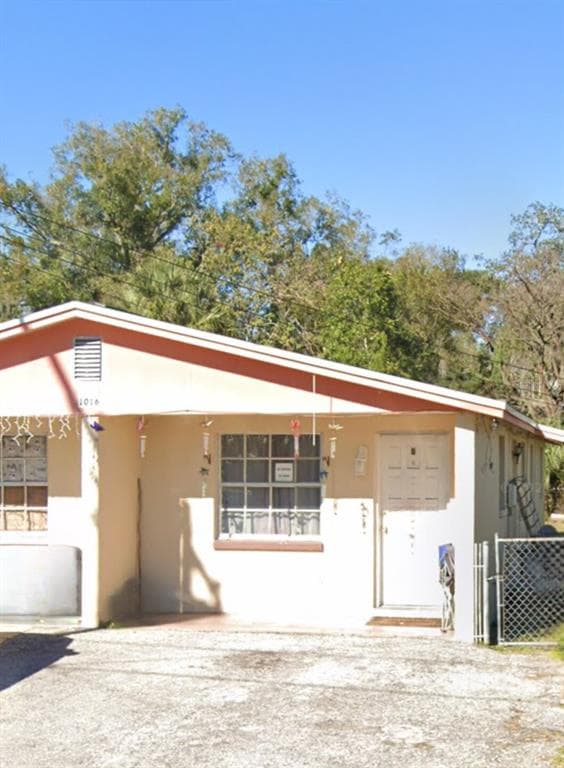 1016 E SENECA AVENUE TAMPA, FL 33612