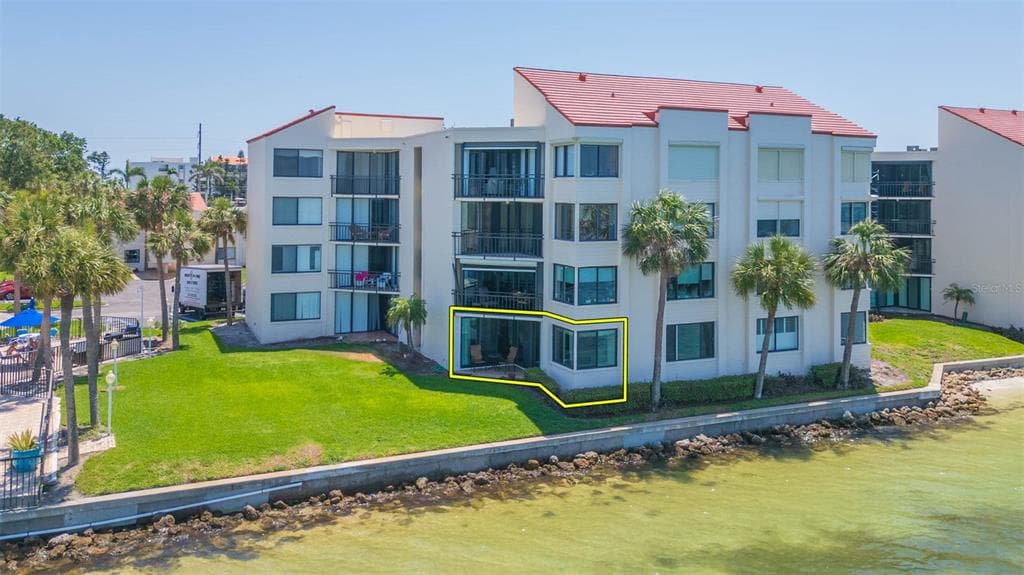 5729 PUERTA DEL SOL BOULEVARD S UNIT 377 ST PETERSBURG, FL 33715