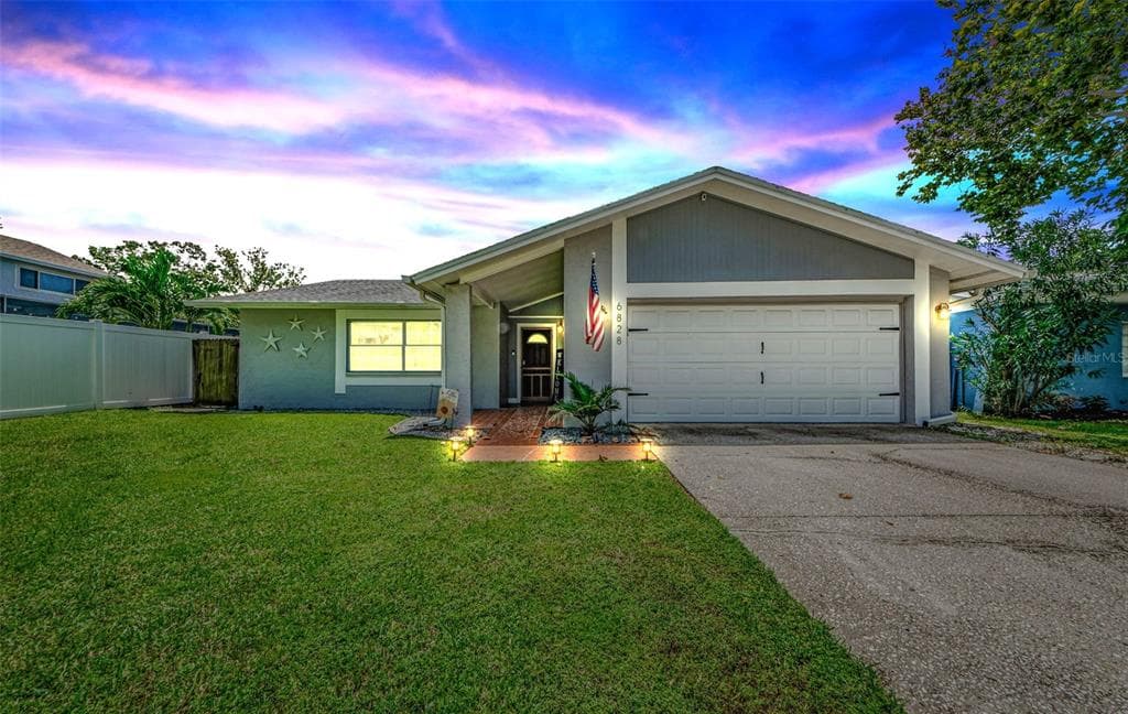 6828 119TH PLACE LARGO, FL 33773