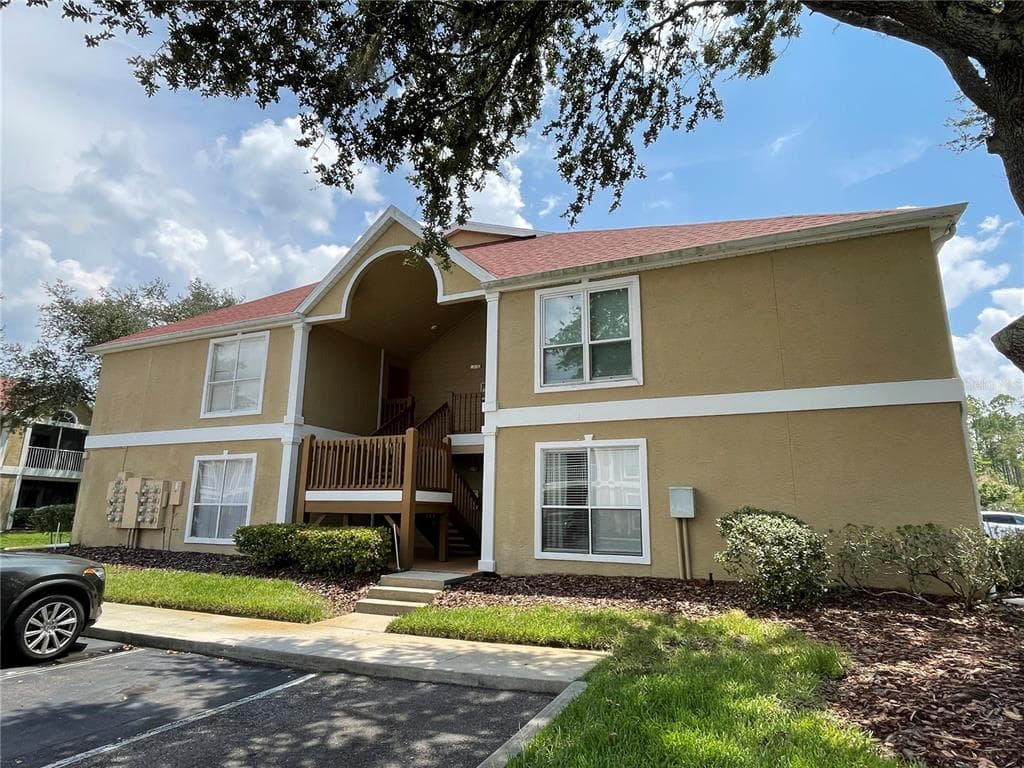 9481 HIGHLAND OAK DRIVE UNIT 1402 TAMPA, FL 33647