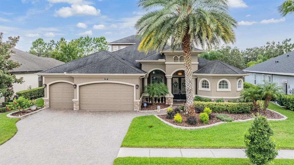 7343 LEAF BLADE LANE WESLEY CHAPEL, FL 33545