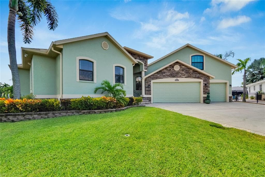 926 GOLF ISLAND DRIVE APOLLO BEACH, FL 33572