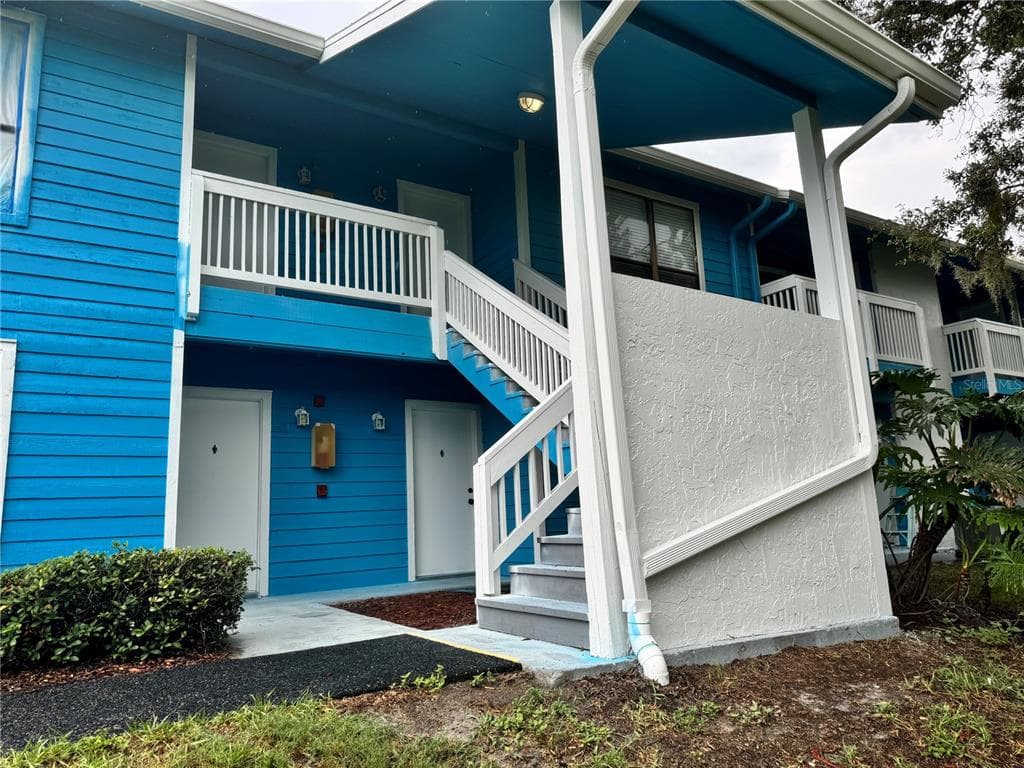 455 ALT 19 S UNIT 228 PALM HARBOR, FL 34683