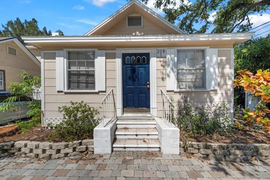 208 VINE AVENUE UNIT 1,2,3,4 CLEARWATER, FL 33755