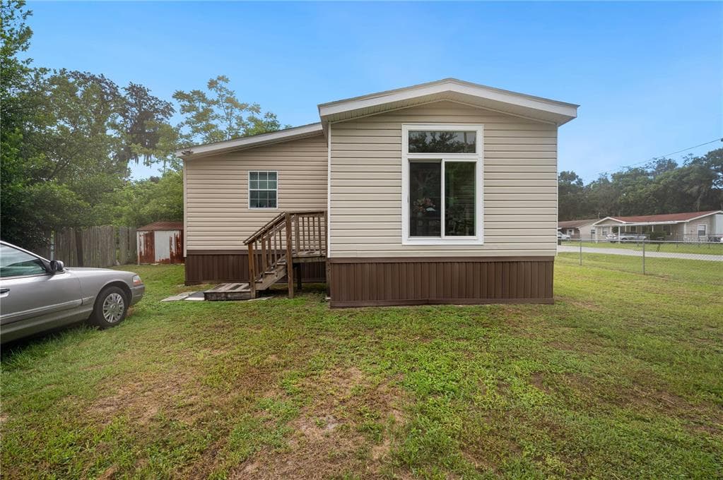 4330 STILLMAN ZEPHYRHILLS, FL 33542