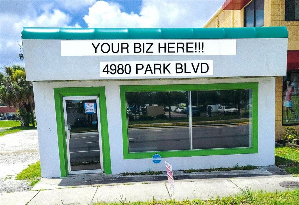 4980 PARK BOULEVARD N