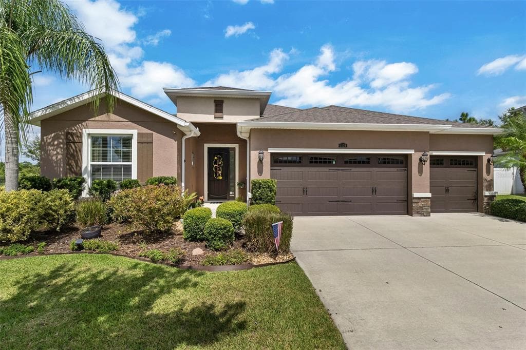 5534 FISHER GLEN LOOP WESLEY CHAPEL, FL 33545