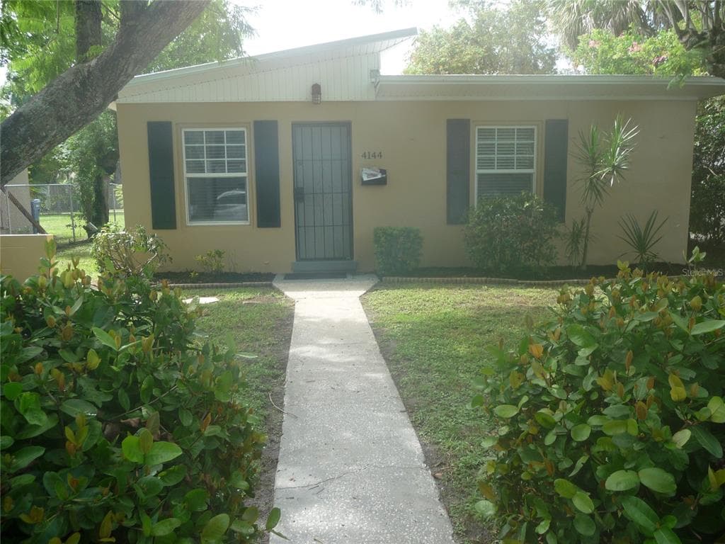 4144 BURLINGTON AVENUE N ST PETERSBURG, FL 33713