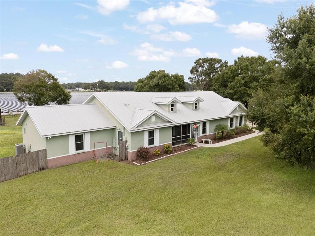 4412 HOLLOWAY MEADOW LANE PLANT CITY, FL 33567