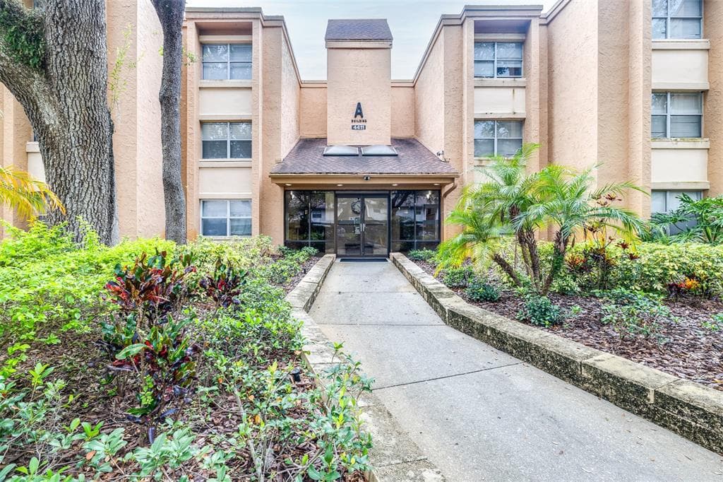 4411 SHADY TERRACE LANE UNIT 304